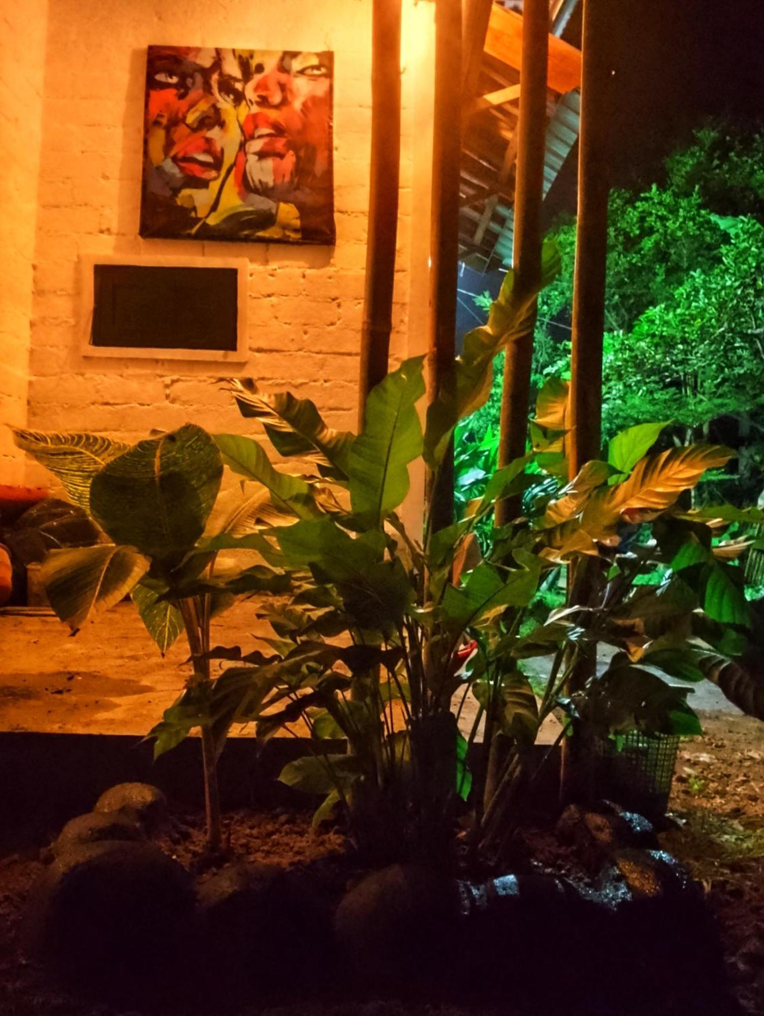 Alfarizi Homestay Tetebatu Esterno foto