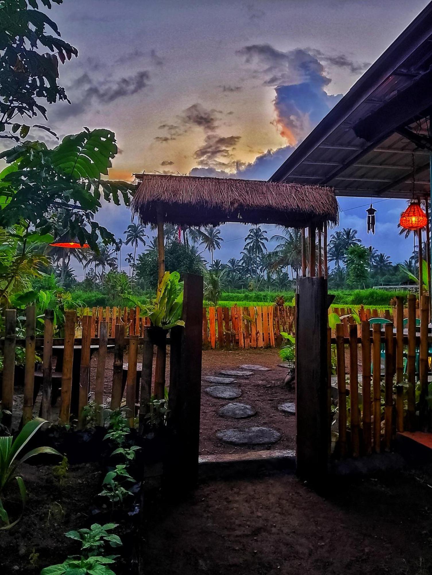 Alfarizi Homestay Tetebatu Esterno foto